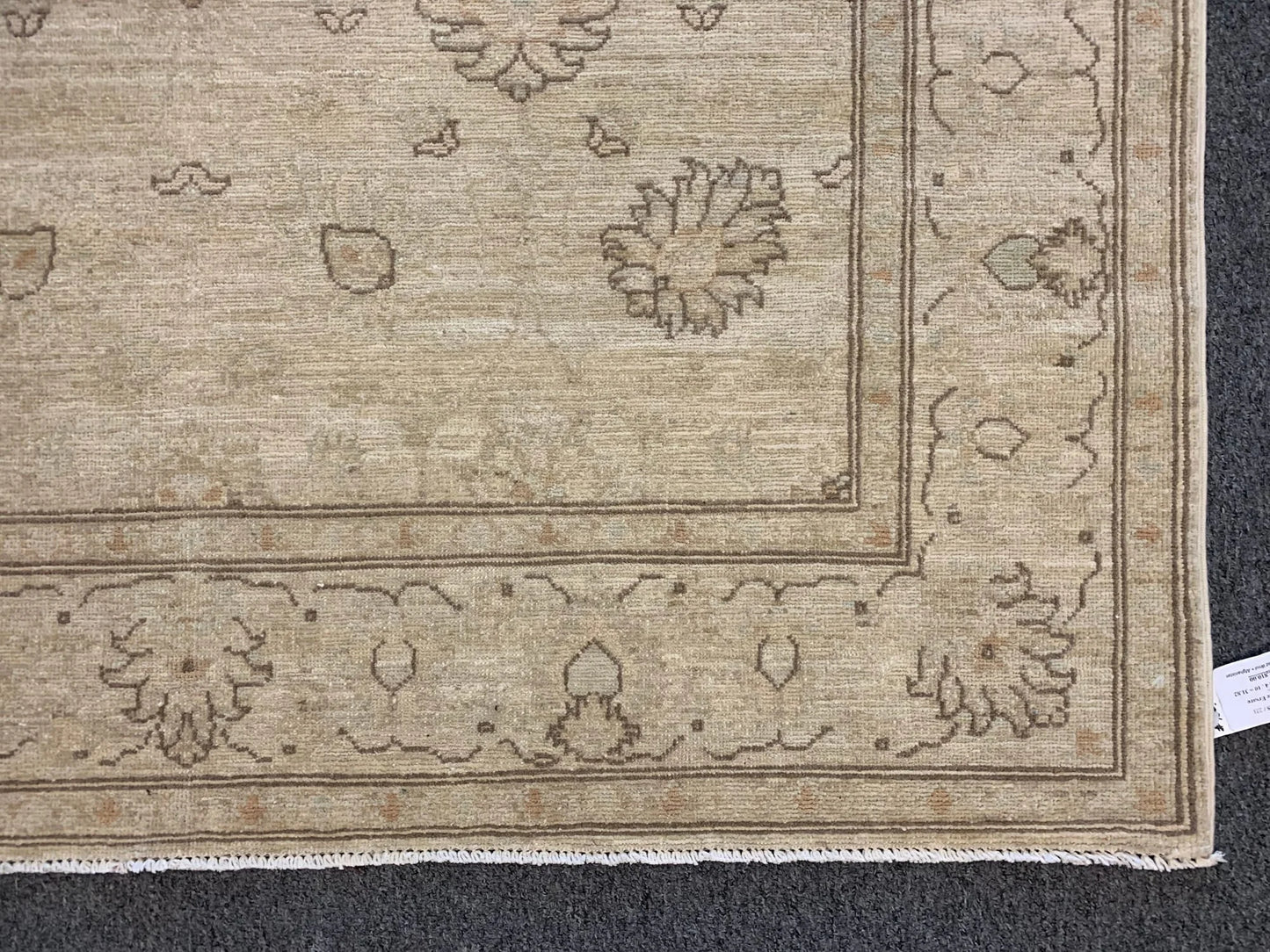 Chobi Ivory/antique looks 5X7 Handmade Wool Rug # 9605