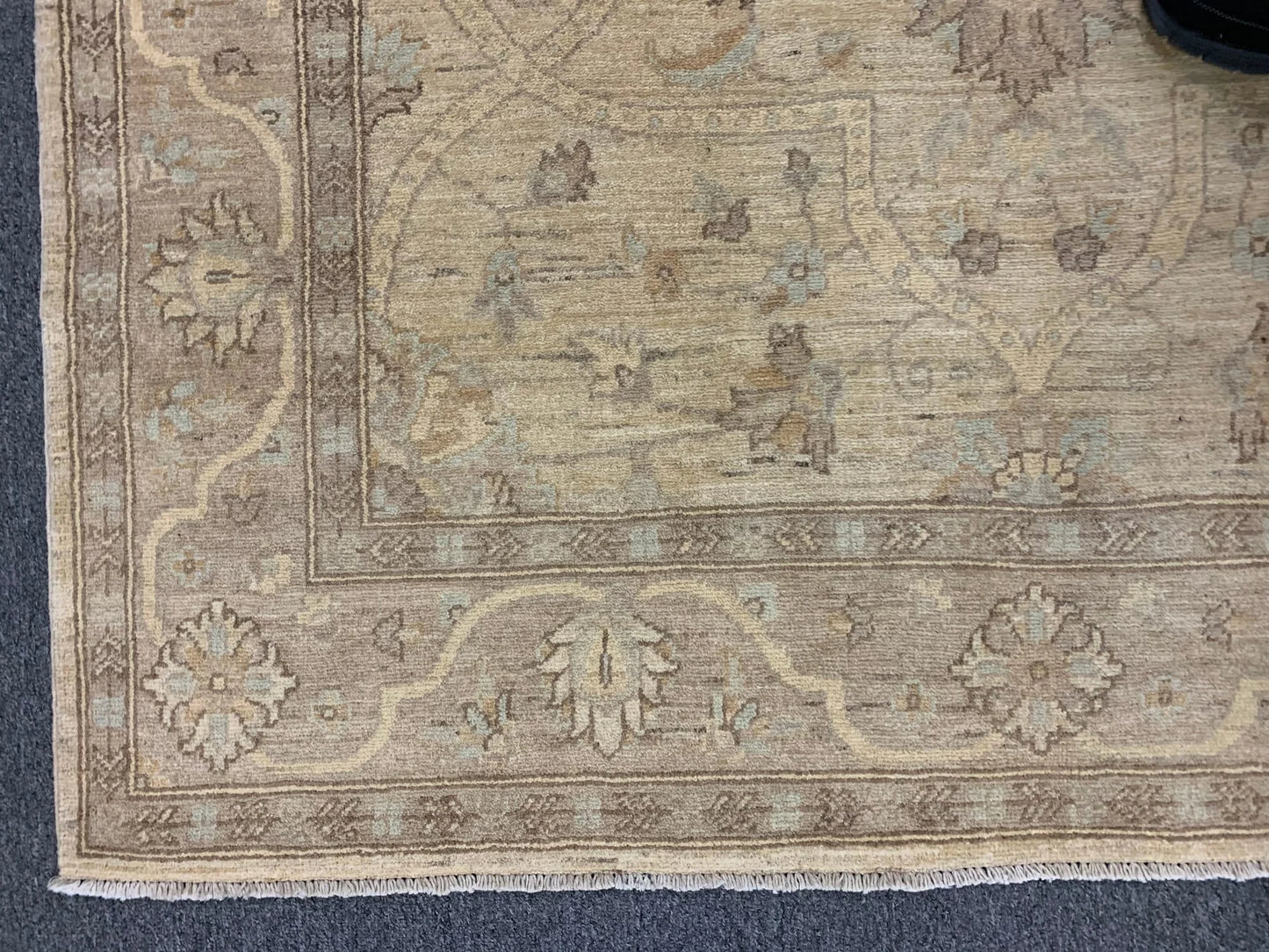 Chobi Ivory/Brown 5X7 Handmade Wool Rug # 10854