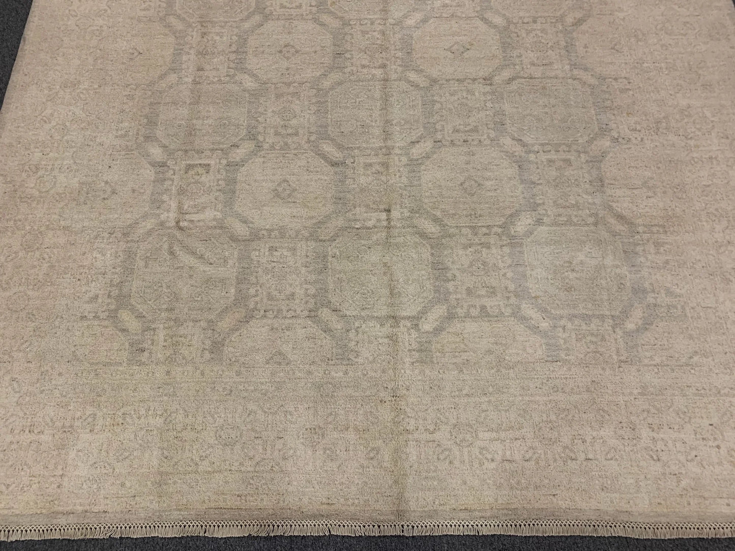 Chobi 8X10 Soft Gray/Ivory Handmade Wool Rug # 11390