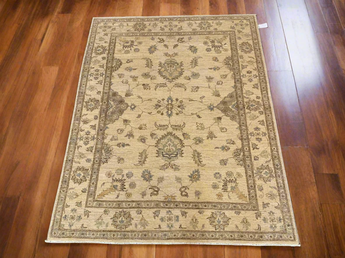 Chobi Ivory/Brown 5X7 Handmade Wool Rug # 10252