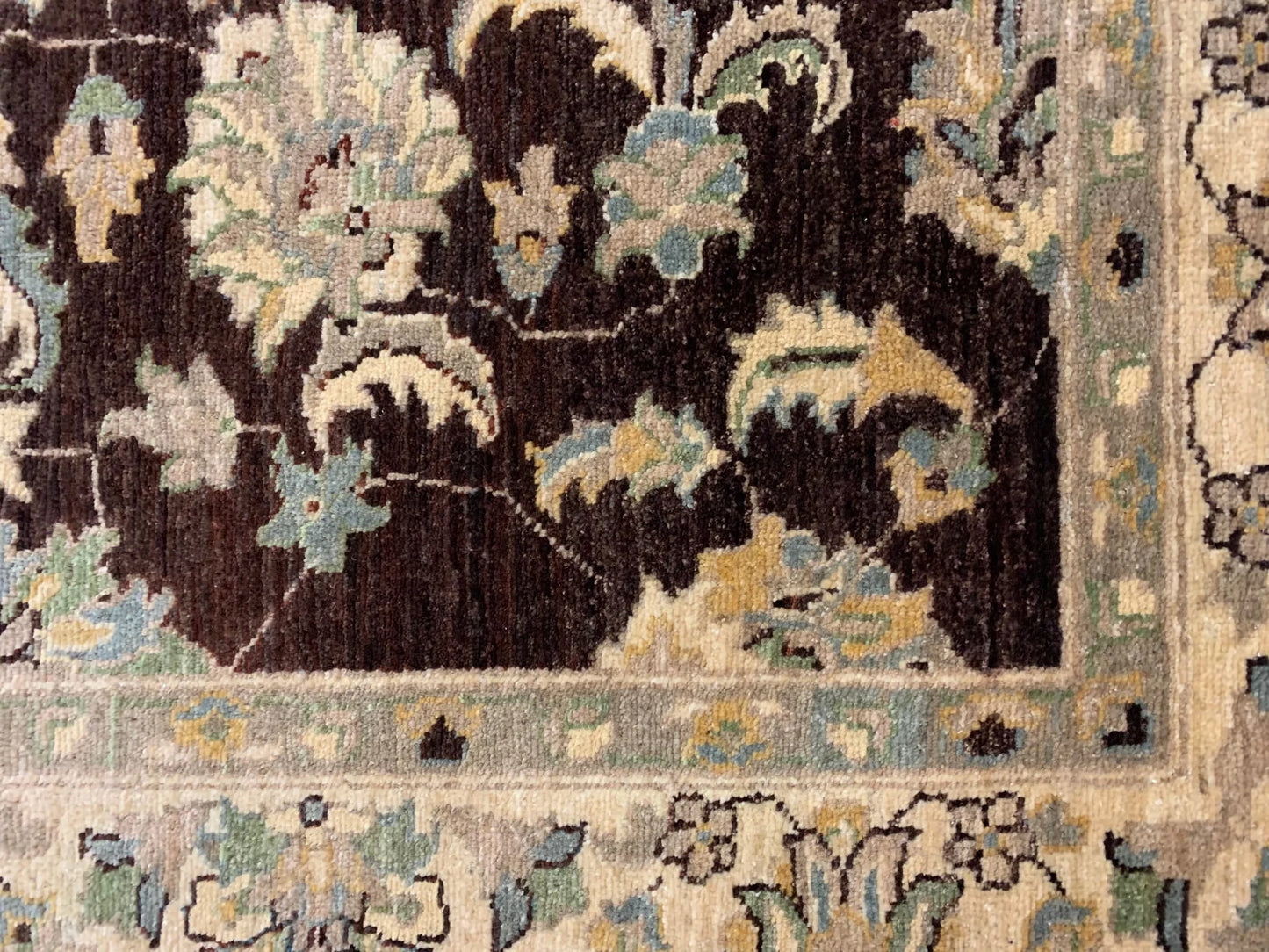 Chobi Brown 5X7 Handmade Wool Rug # 8744