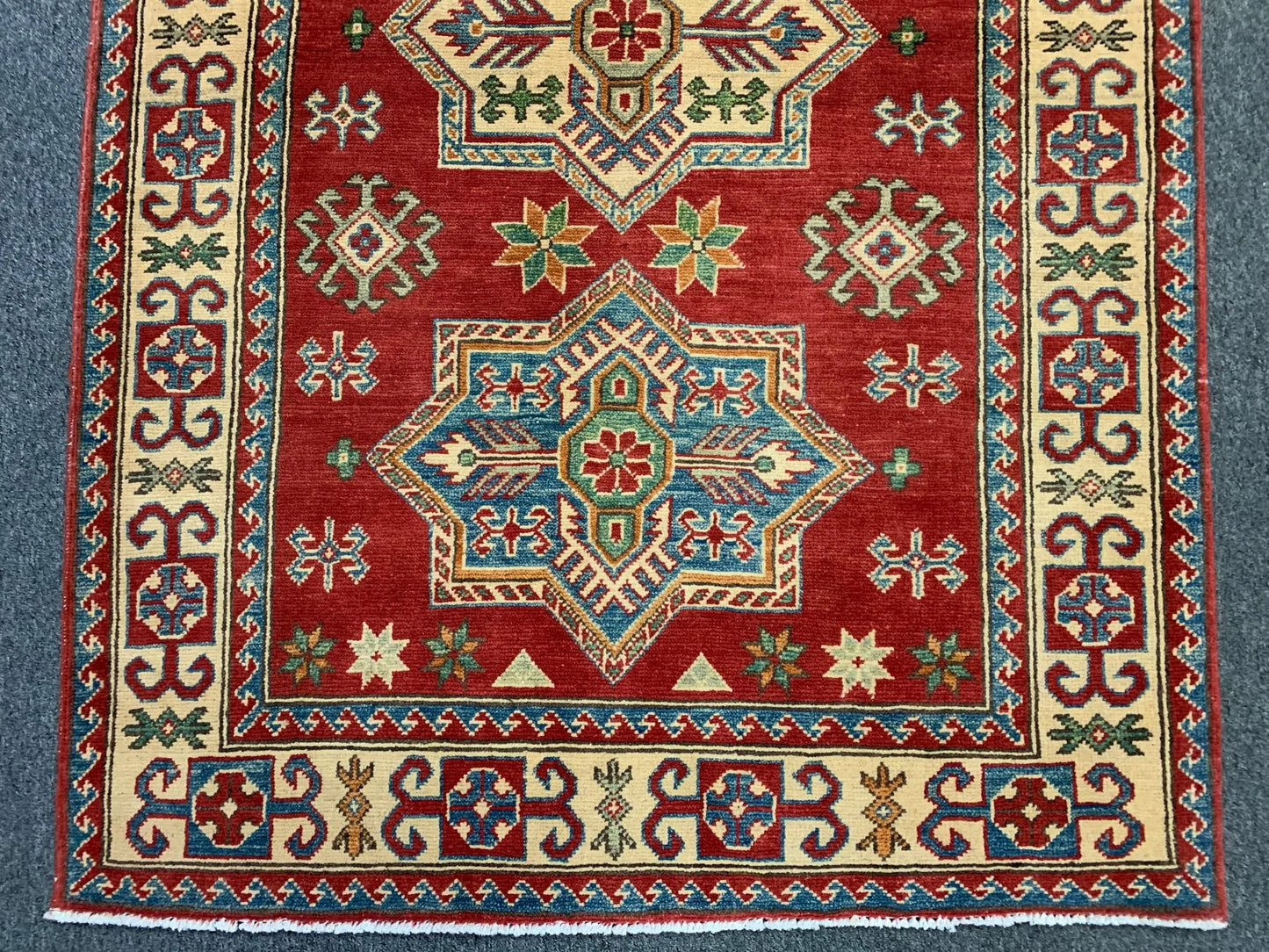 3' X 5' Fine Kazak Handmade Wool Rug # 10423