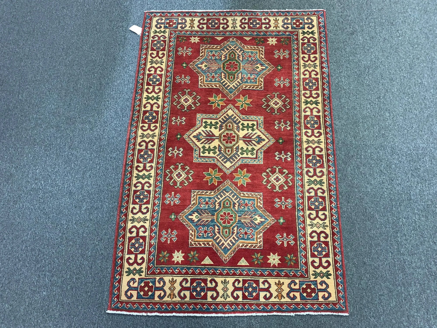 3' X 5' Fine Kazak Handmade Wool Rug # 10423