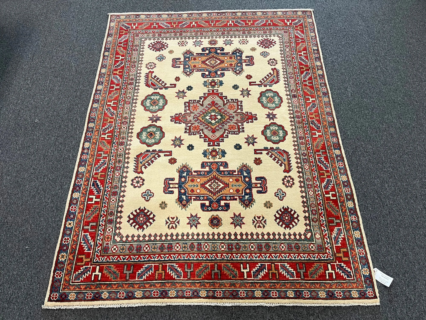 Kazak Ivory/Rest 5X7 Handmade Wool Rug # 12509