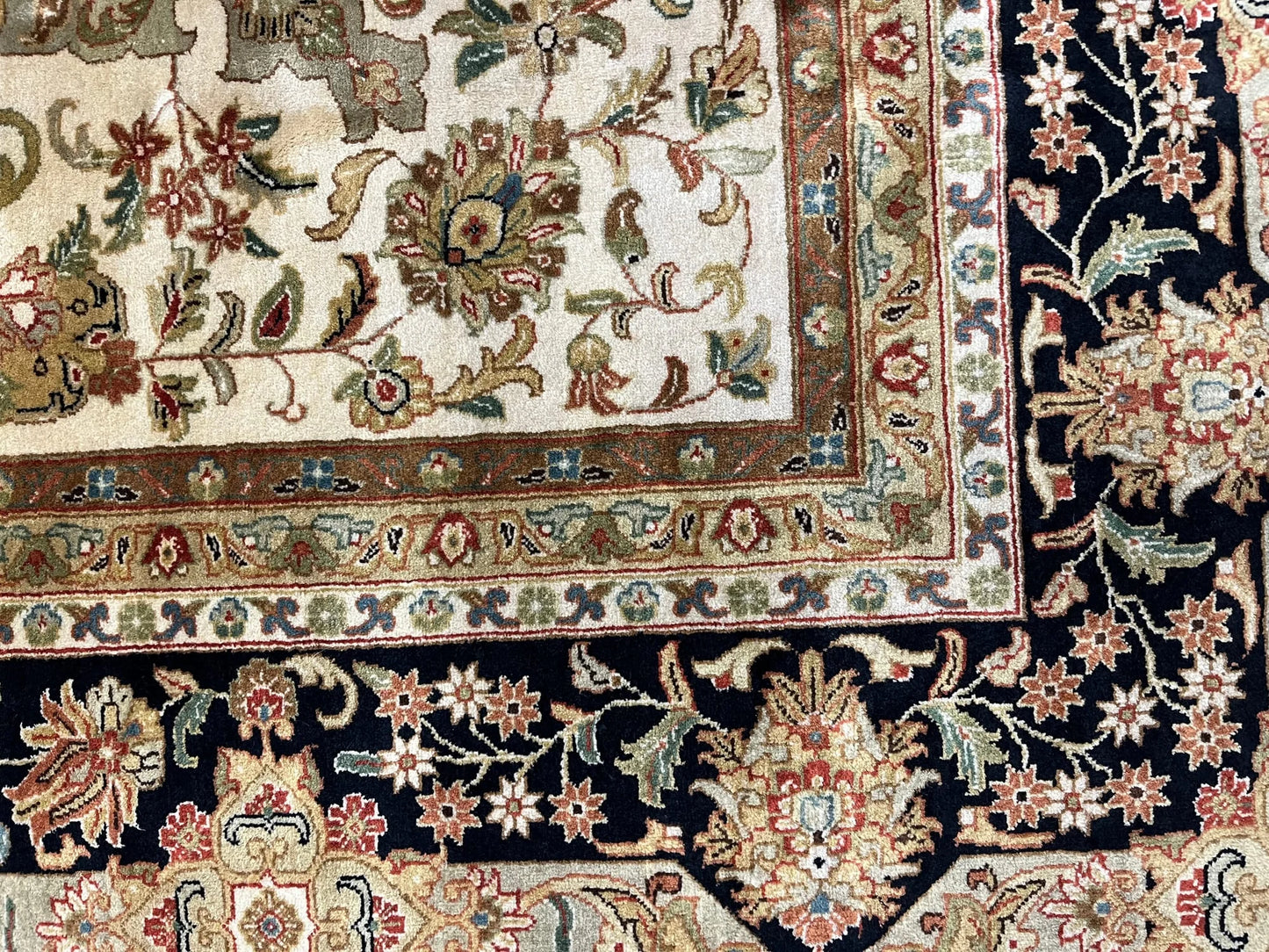 12X14 Indo Agra Beige/Black Handmade Wool Rug # 13424