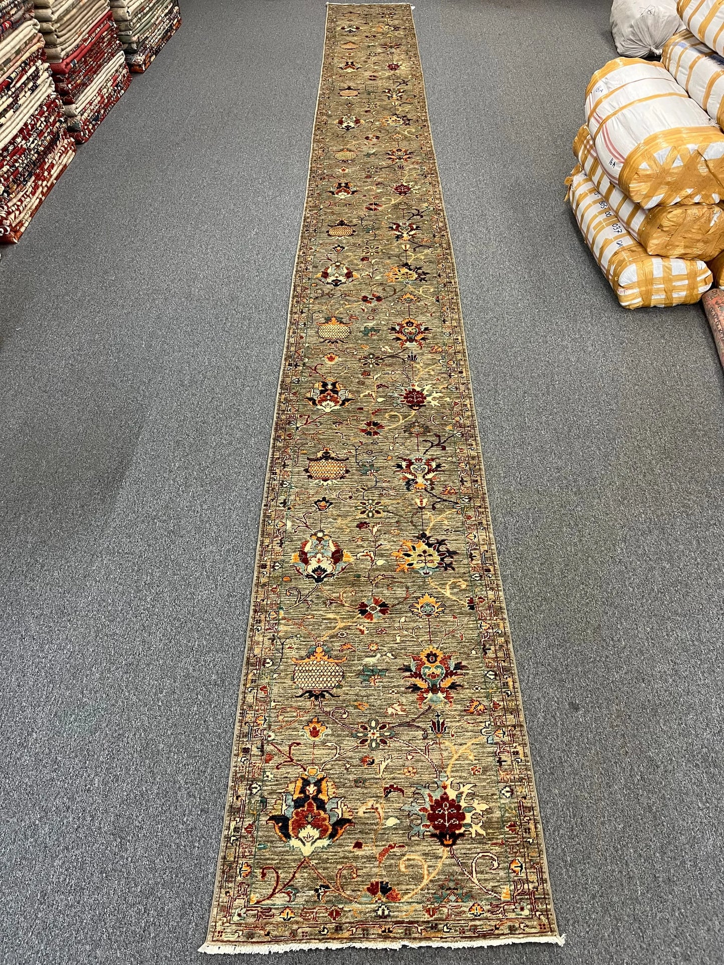 Gray Runner 2' 9"X27' Mahal Handmade Wool Rug # 13471