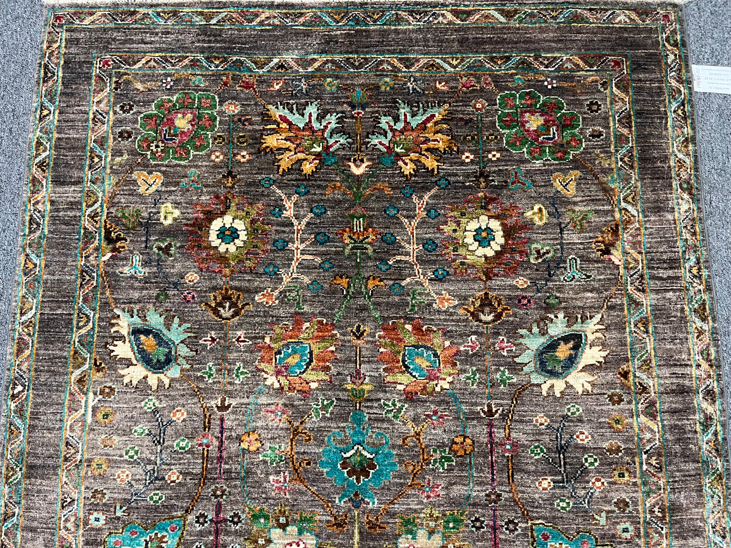 Gray Mohal 4X6 Handmade Wool Rug # 14592
