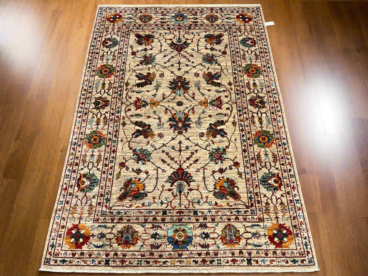 Beige Floral Mohal 6X8 Handmade Wool Rug # 14589