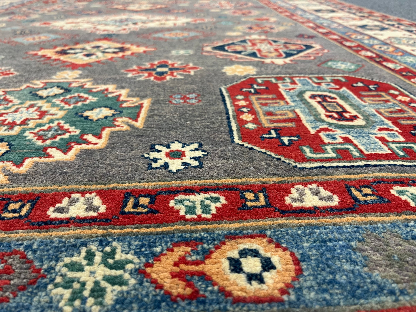 Kazak Gray 6X8 Handmade Wool Rug # 13900