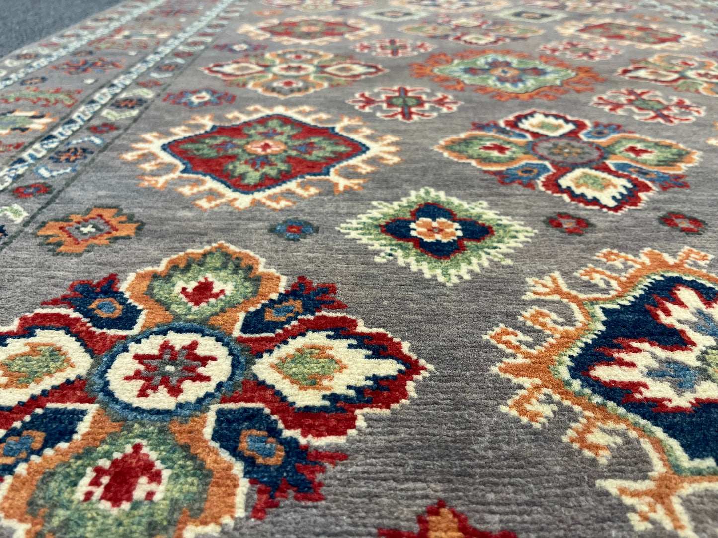 Kazak Gray Geometric 4X6 Handmade Wool Rug # 13936