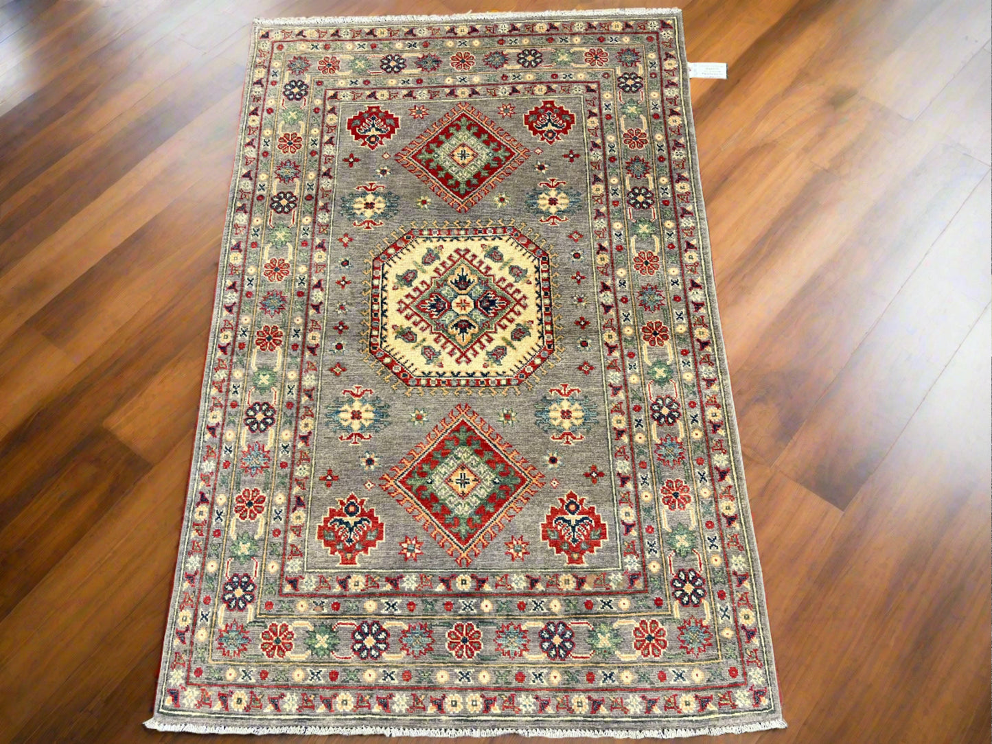 Kazak Soft Gray 4X6 Wool Hand-knotted Rug # 13694