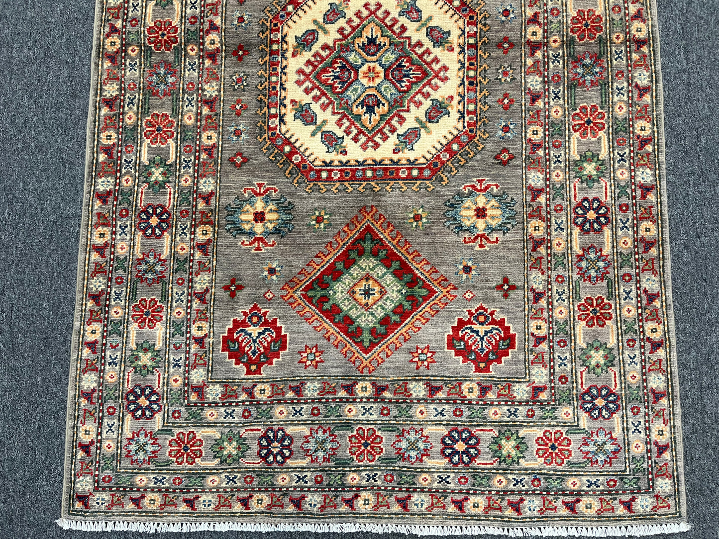 Kazak Soft Gray/Brown 4X6 Wool Handmade Rug # 13747