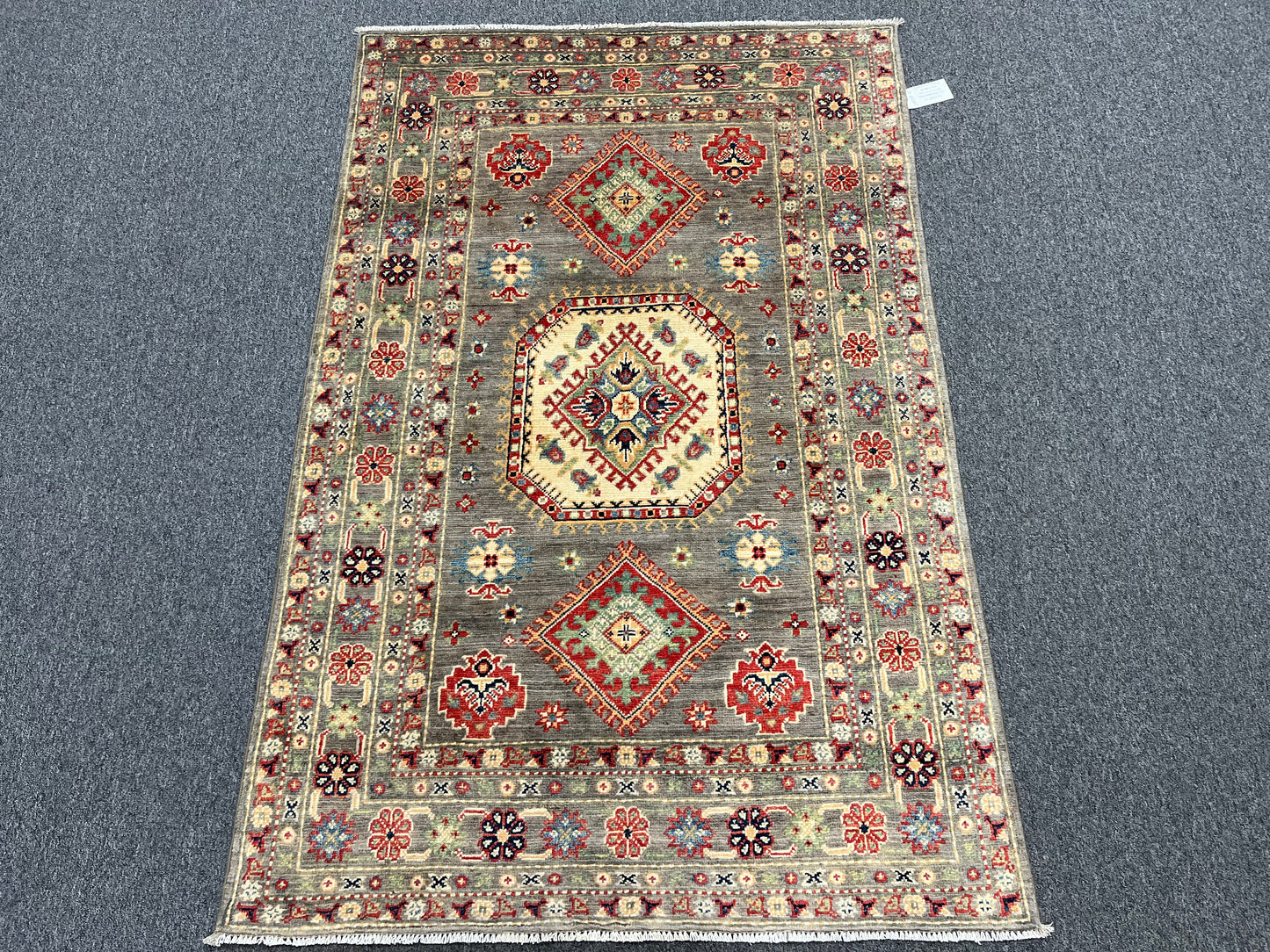 Kazak Gray 4X6 Handmade Wool Rug # 13587