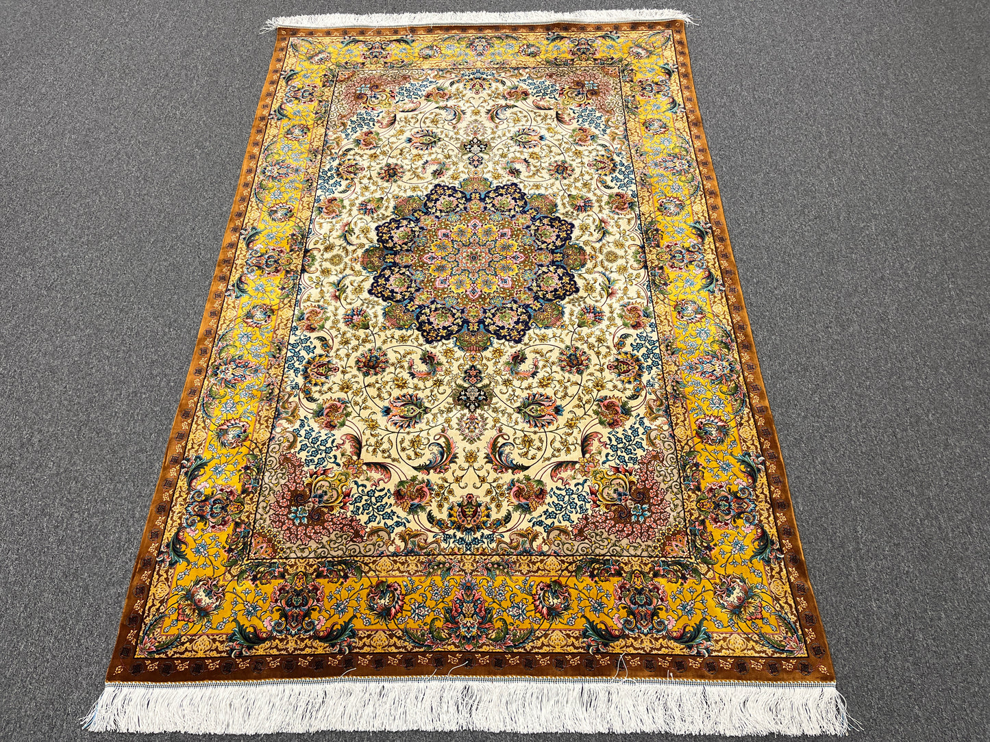 5X8 Silk Handloom Multicolor Rug # 14359