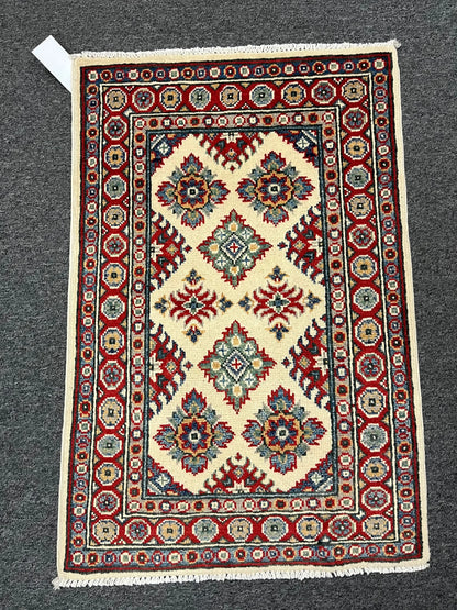 2' X 3' Fine Kazak Handmade Wool Rug # 12645