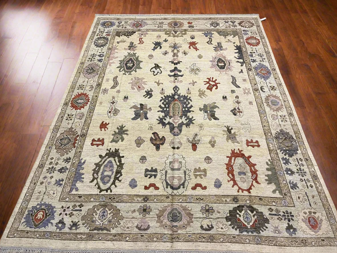 Ivory/Soft Green Oushak 9X12 Handmade Wool Rug # 11881