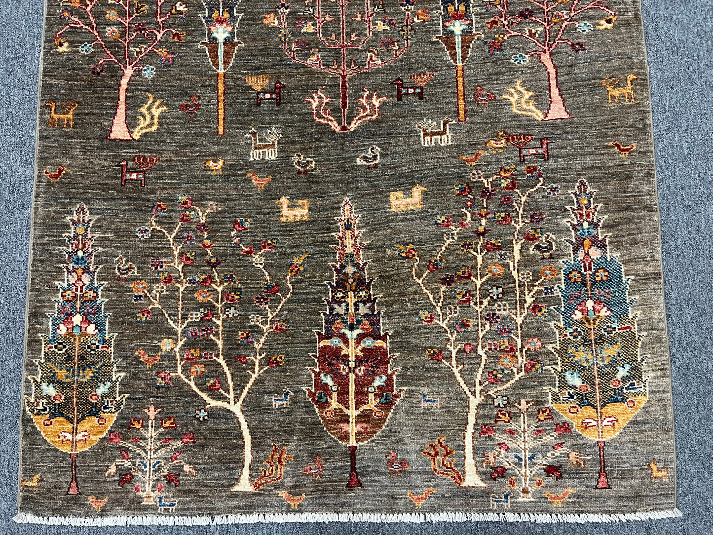 Gray Tree of Life 4X6 Handmade Wool Rug # 14593
