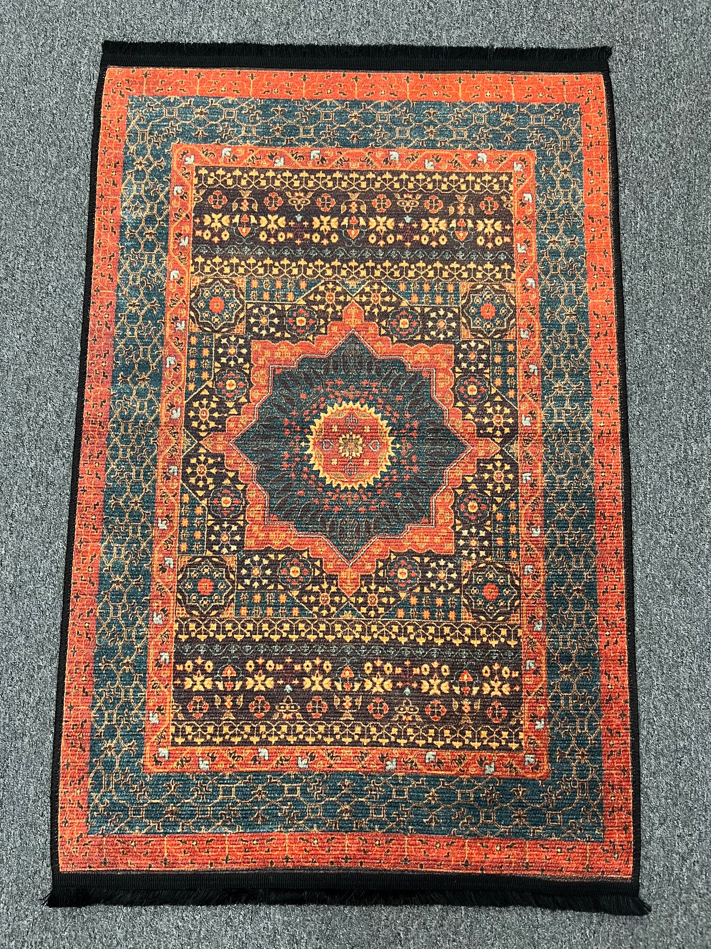3X4 Mamluk Machine Washable Area Rug