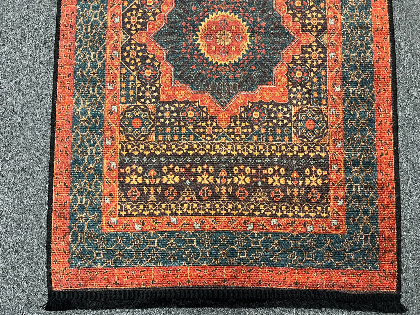 3X4 Mamluk Machine Washable Area Rug