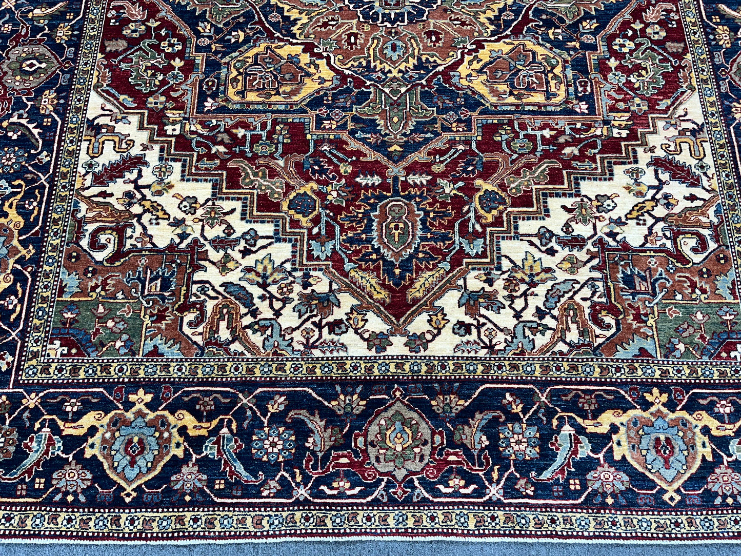 8X10 Afghan Heriz Red/Navy Handmade Wool Rug # 14613