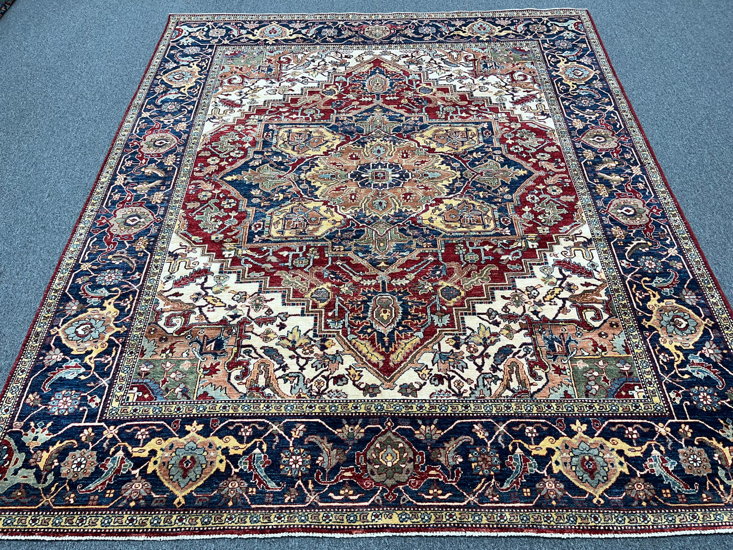 8X10 Afghan Heriz Red/Navy Handmade Wool Rug # 14613