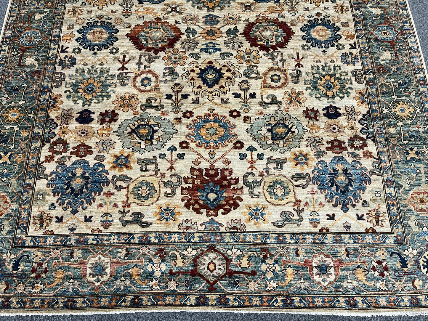 8X10 Beige Aryana Agra Handmade Wool Rug # 14740