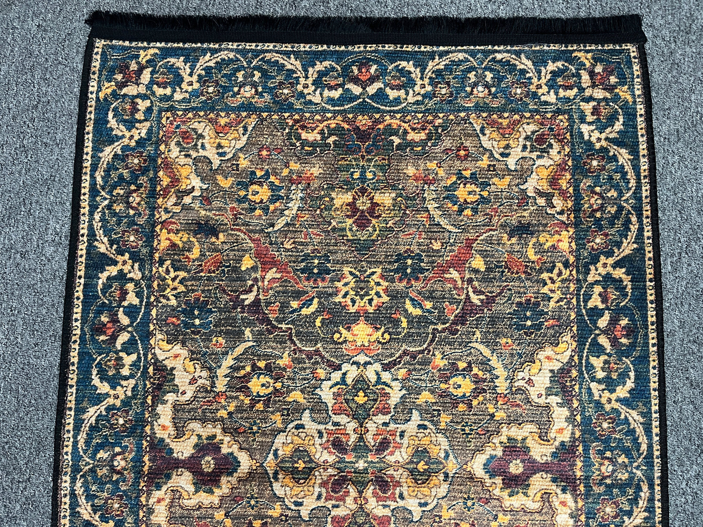 3X4 Tabrez Machine Washable Area Rug