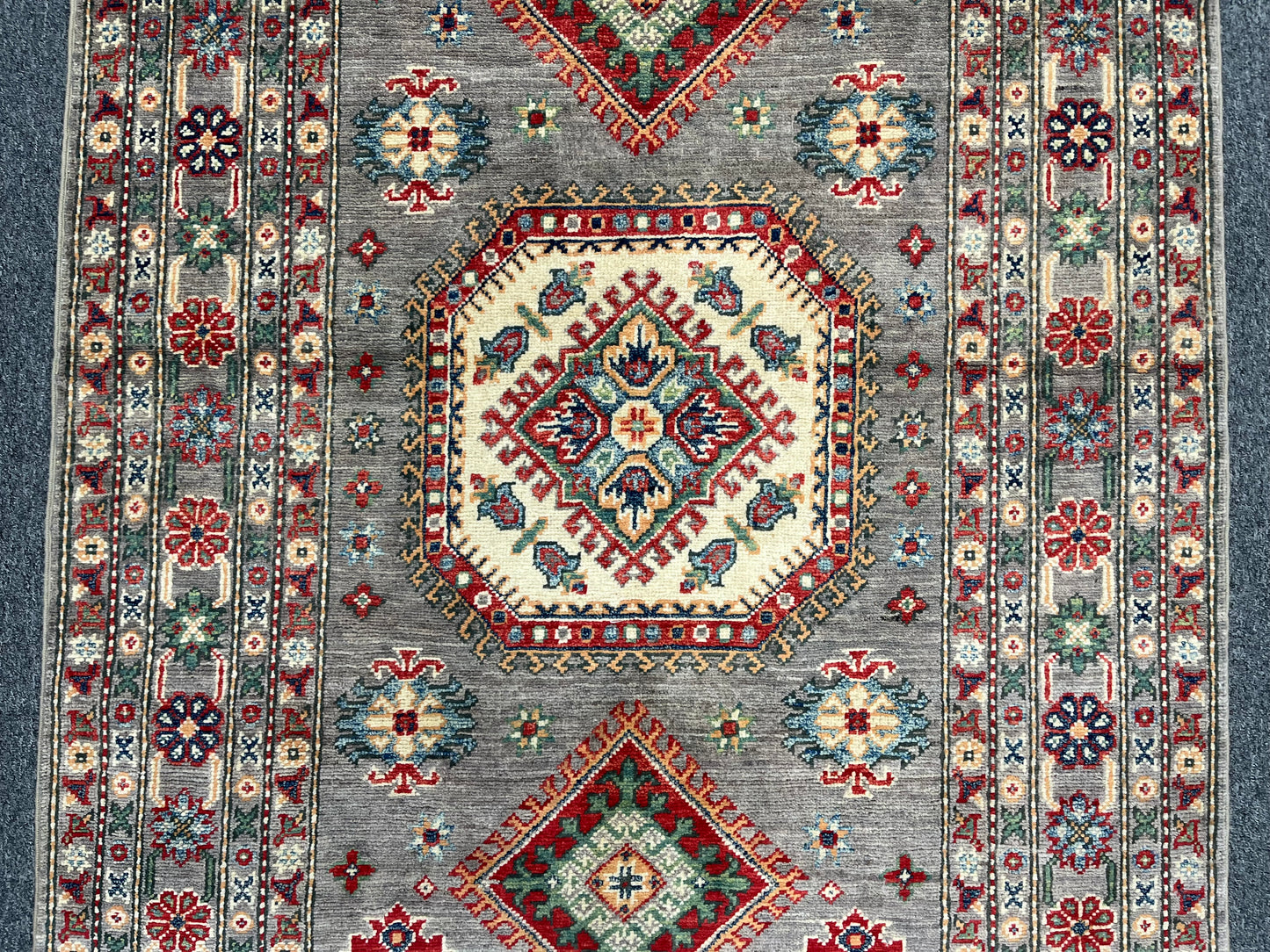 Kazak Soft Gray/Brown 4X6 Wool Handmade Rug # 13747