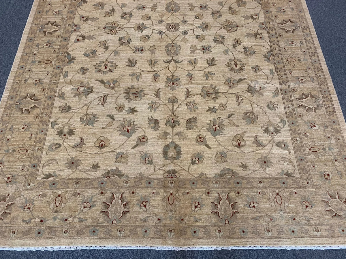 Ivory & Gold Chobi 8x11 Handmade Wool Rug | Bedford Rugs # 7960